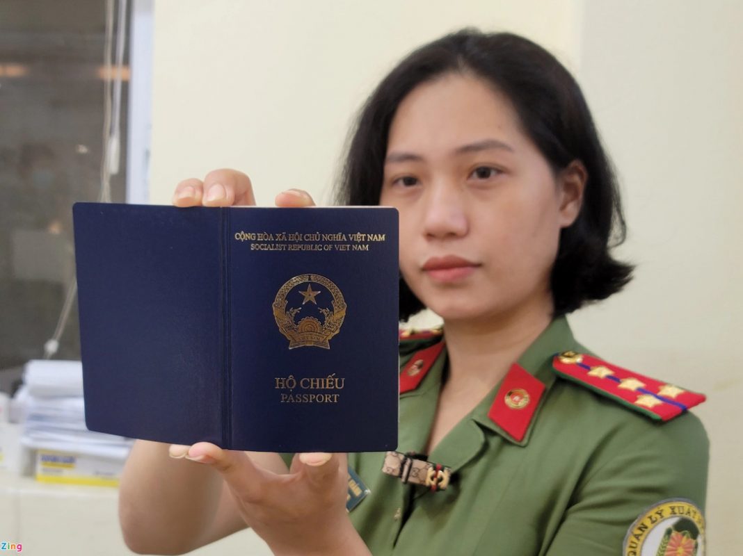 Công chứng passport ở đâu? Cần chuẩn bị những gì khi công chứng passport?