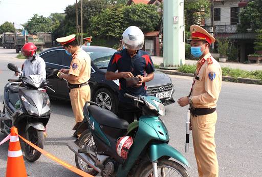 Cảnh sát giao thông có phải chứng minh vi phạm khi xử phạt 