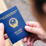 Đi du lịch bị mất hộ chiếu phải làm sao?