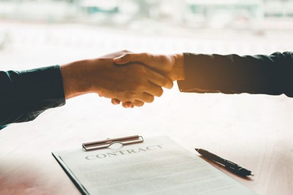 Công chứng hợp đồng đặt cọc nhanh