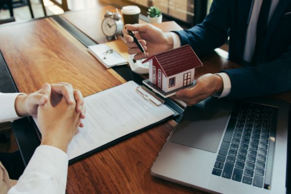 Bằng chứng cam kết tài sản riêng