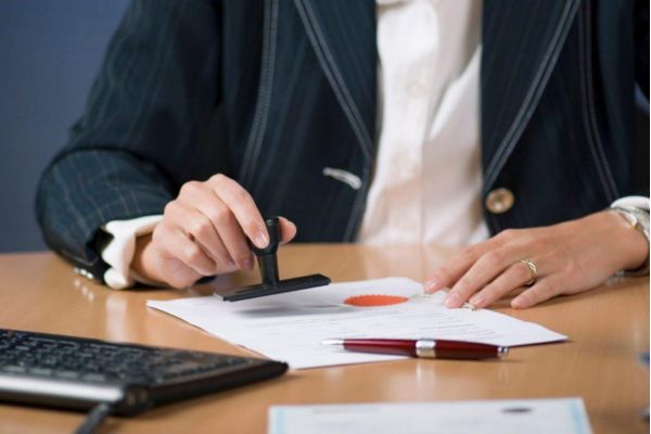 không thể công chứng chia tách nhà đất