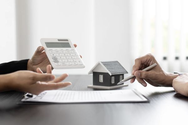 Hợp đồng thuê tài sản