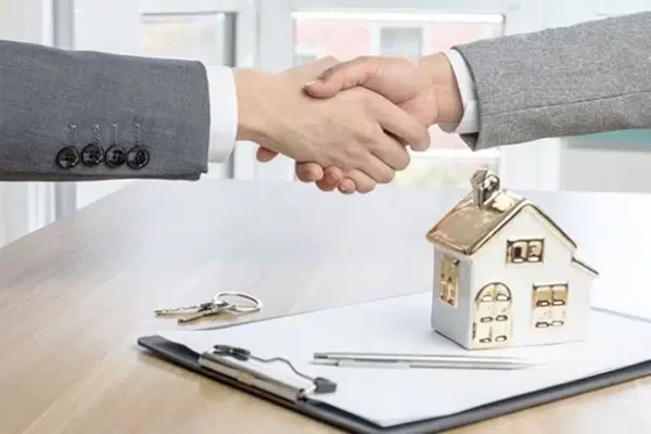 hợp đồng ở nhờ giả tạo