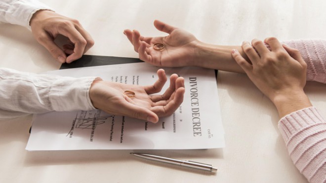 Công chứng hợp đồng xe điện
