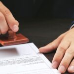 Khi nào nên lựa chọn công chứng ngoài trụ sở thay vì đến văn phòng? cong-chung