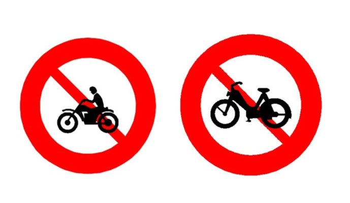 Biển báo cấm xe gắn máy