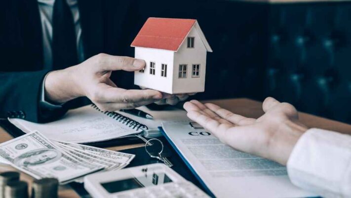 khiếu nại từ chối công chứng