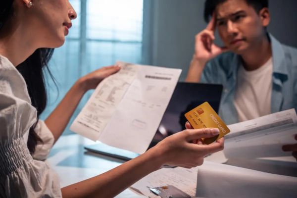 Công chứng cam kết tài sản trước hôn nhân: Bảo vệ quyền lợi cả hai bên