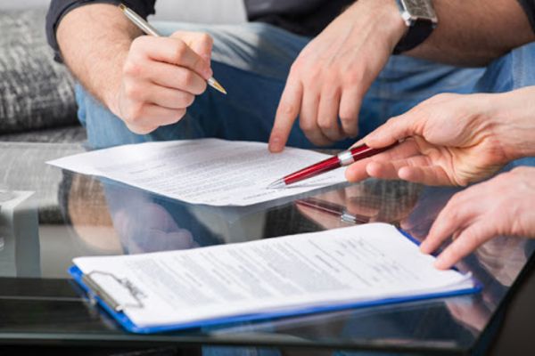 Công chứng tại nhà: Tiện ích hay rủi ro tiềm ẩn?