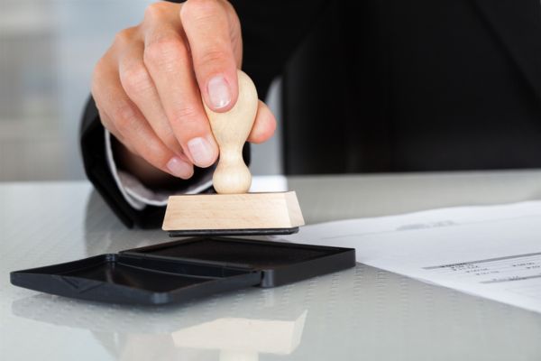 công chứng di chúc về tài sản đang nằm trong ngân hàng