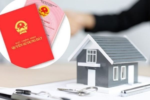 Mua nhà đất có sổ đỏ nhưng đất có khu vui chơi trẻ em